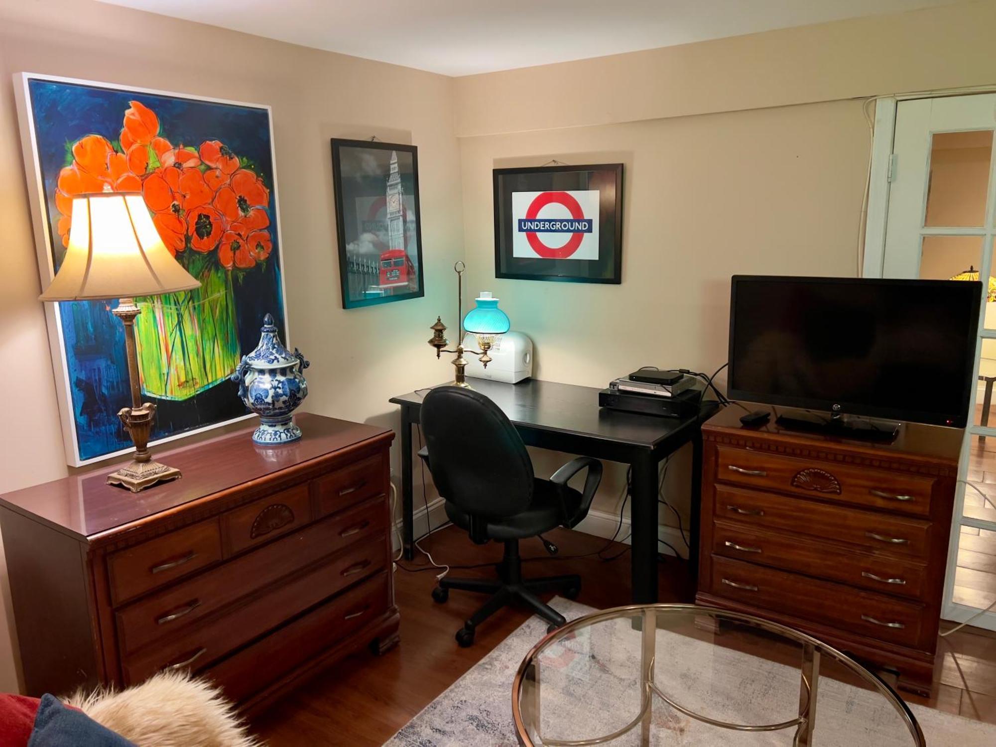 Charming 1-Bedroom Basement Close To Dc Pets Allowed Арлингтън Екстериор снимка
